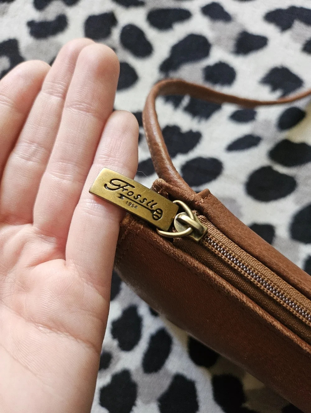 Vintage Fossil Leather Tan Brown Crossbody Bag Snap Closure, Cottagecore Boho